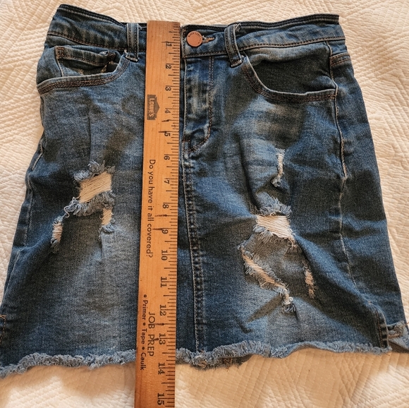 Black Label C'est toi stretch denim distressed mini skirt. Size small. - Picture 9 of 16